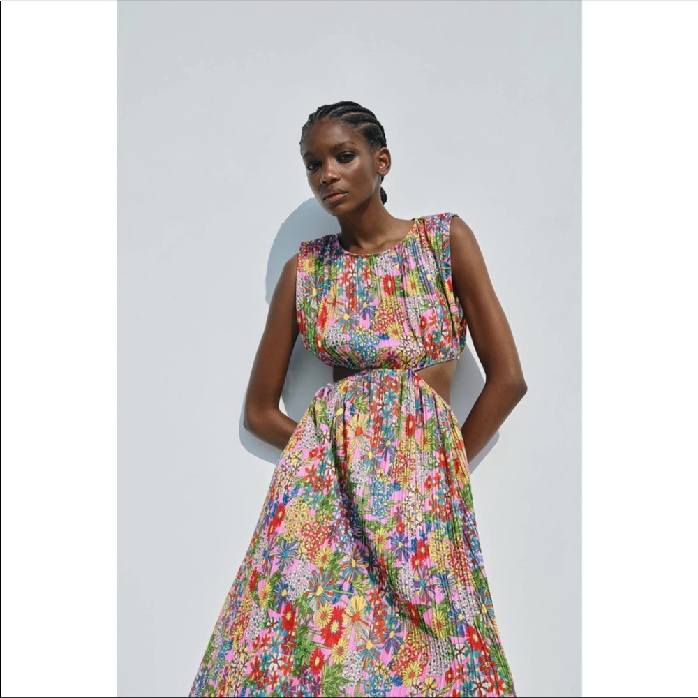 Zara pleated cut our dress small